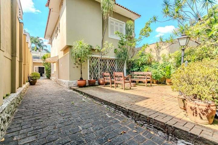 Casa à venda com 3 quartos, 200m² - Jardim Paulistano,São Paulo