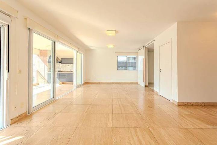 Apartamento à venda com 3 quartos, 203m² - Itaim Bibi,São Paulo