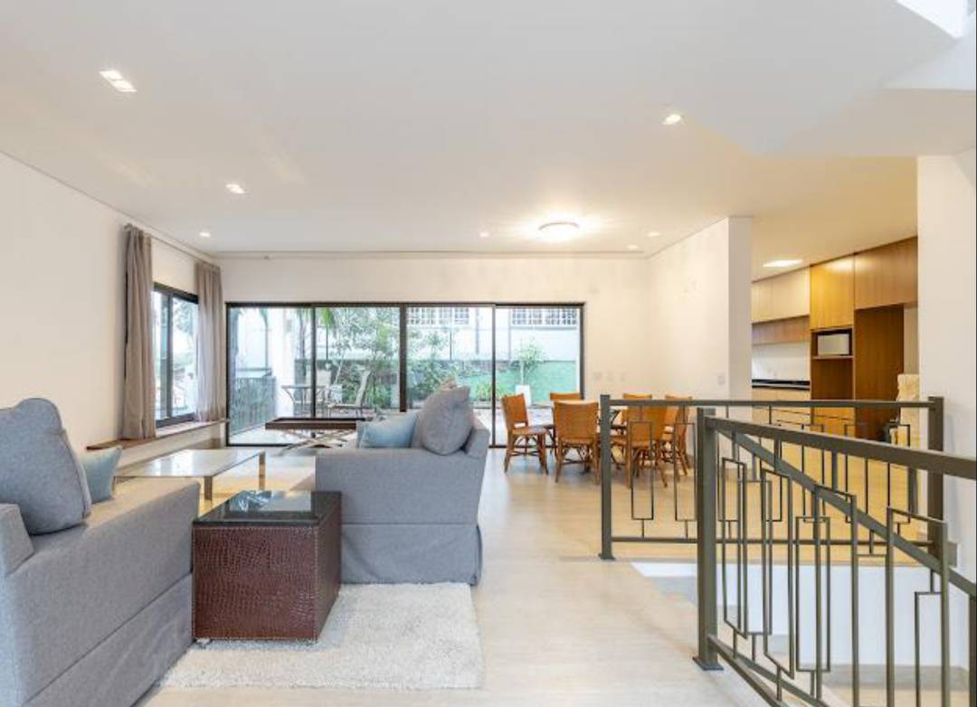 Casa de condomínio à venda com 4 quartos, 689.4m² - Santo Amaro,São Paulo