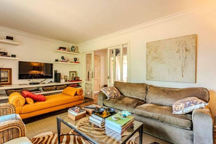 - Casa com 200 m², 3 quartos sendo 1 suíte à venda no bairro Jardim Paulistano.