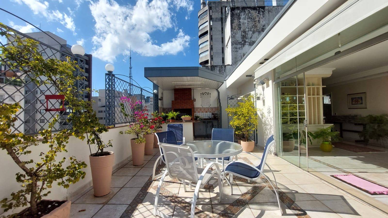 Cobertura à venda com 3 quartos, 236m² - Paraíso,São Paulo