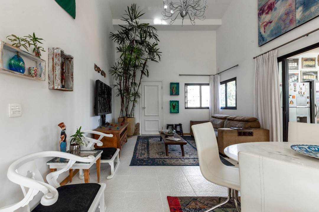 - Belíssima Cobertura Duplex com 230m², 3 quartos, 4 vagas  à venda no bairro do Panamby.