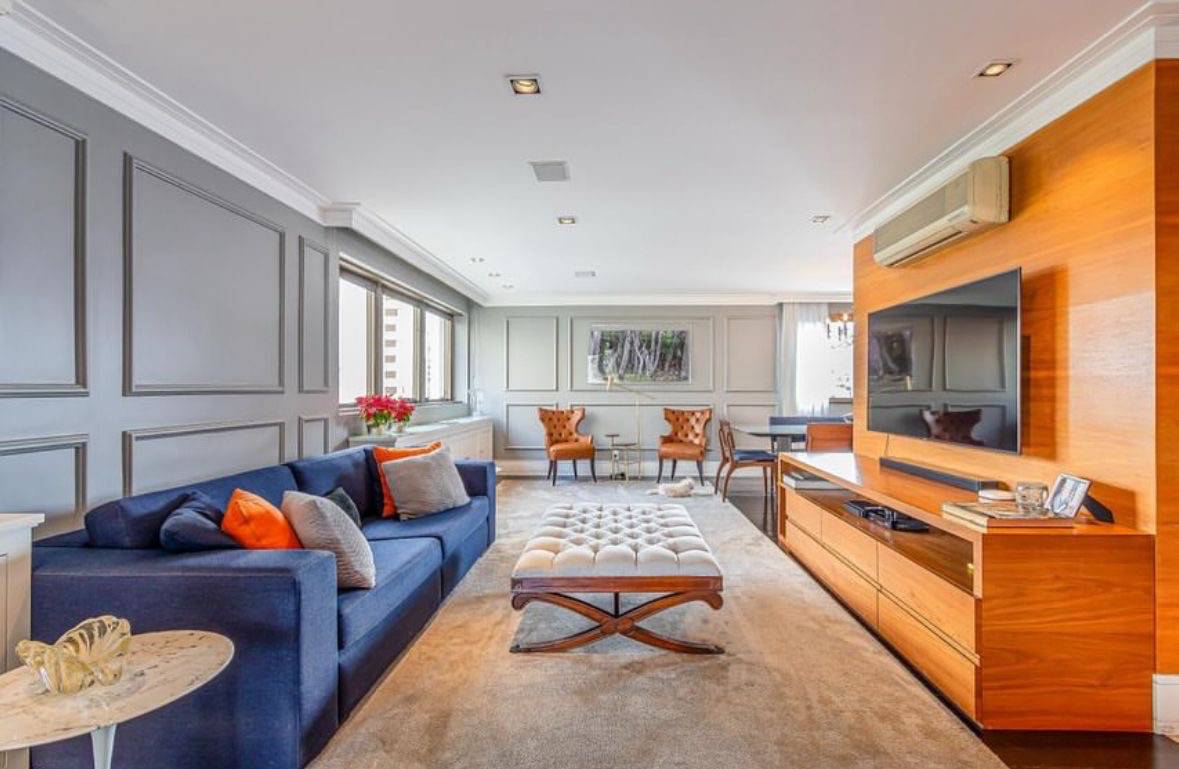 - Apartamento 200m2 com 4 quartos, super charmoso, elegante, reformado e mobiliado e prontinho para morar – Moema fora de rota