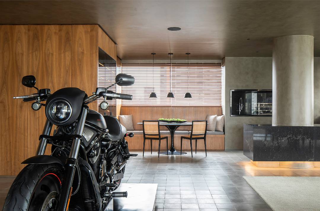 - Apartamento com 322.85 m², 3 quartos sendo 3 suítes à venda no bairro Vila Olímpia.