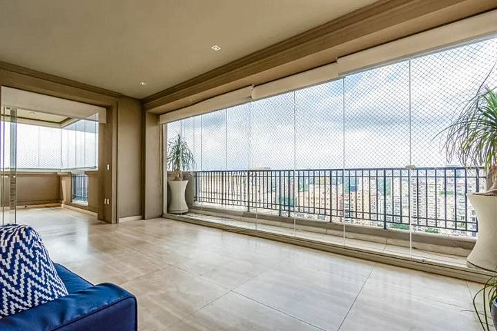 - Apartamento com 405 m², 3 quartos sendo 3 suítes à venda no bairro Jardim Europa.