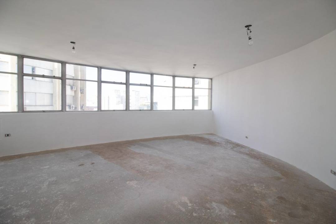 - Apartamento com 176 m², 3 quartos sendo 1 suíte à venda no bairro Jardim Paulistano.