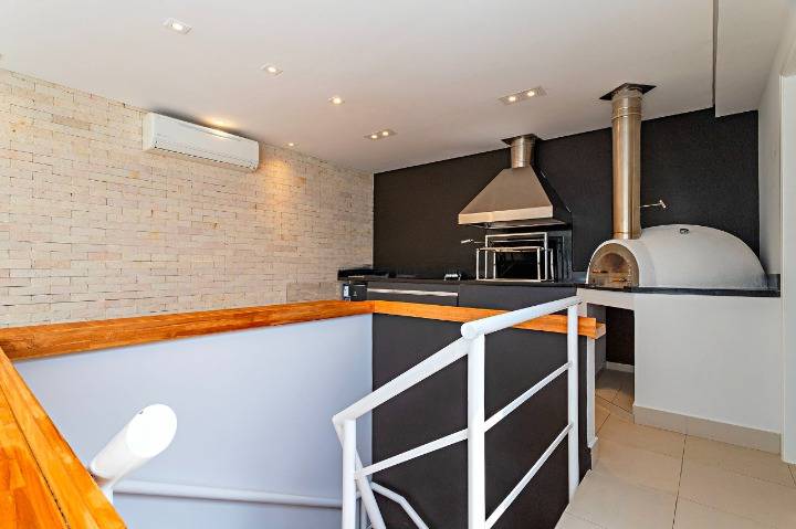 Cobertura à venda com 2 quartos, 182m² - Vila Nova Conceição,São Paulo