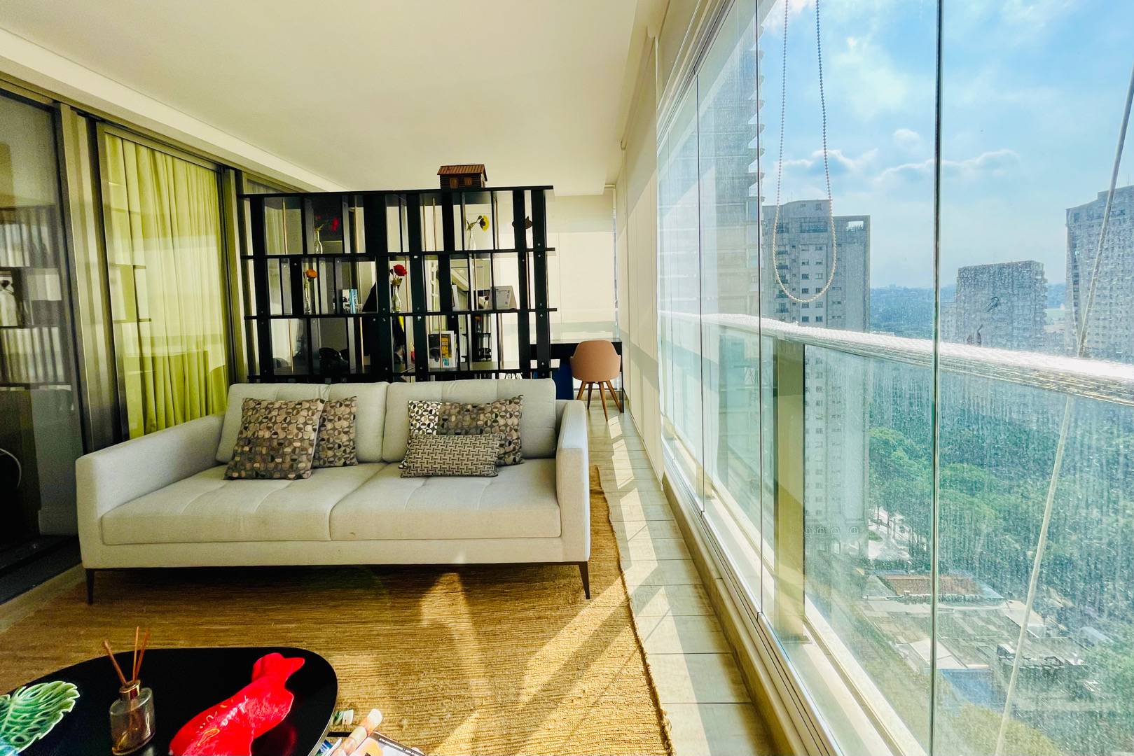 Apartamento para venda ou locação com 2 quartos, 101m² - Itaim Bibi,São Paulo