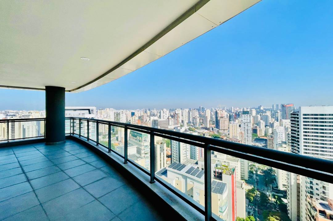 Cobertura à venda com 4 quartos, 345m² - Vila Nova Conceição,São Paulo