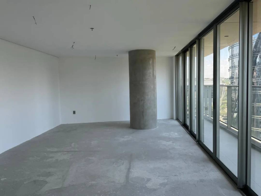 - Apartamento com 102 m², 2 quartos sendo 1 suíte à venda no bairro Vila Olímpia.