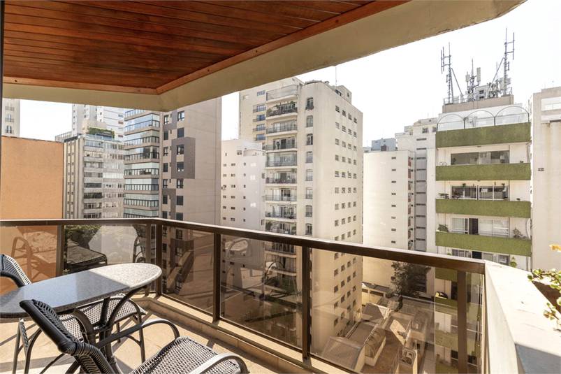 - Apartamento Amplo de 189 m² no Jardins – 3 Suítes e 4 Vagas