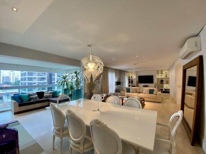 Apartamento à venda com 3 quartos, 210m² - Vila Olímpia,São Paulo