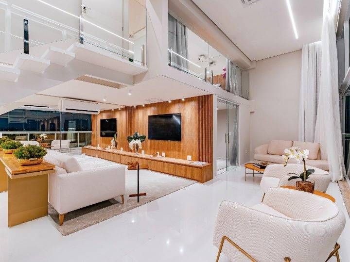 Cobertura à venda com 2 quartos, 172m² - Vila Nova Conceição,São Paulo