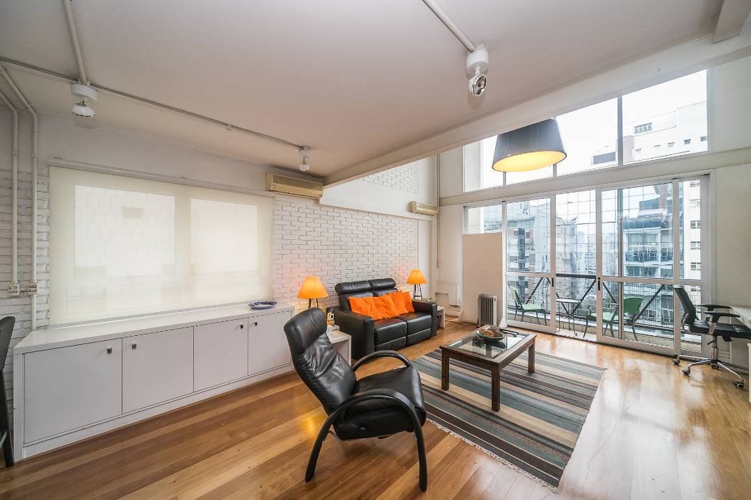 - Apartamento com 112 m²,  para alugar no bairro Itaim Bibi.