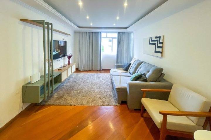 Apartamento com 130 m², 3 quartos sendo 1 suíte à venda no bairro Jardins. - Andréa Vallis