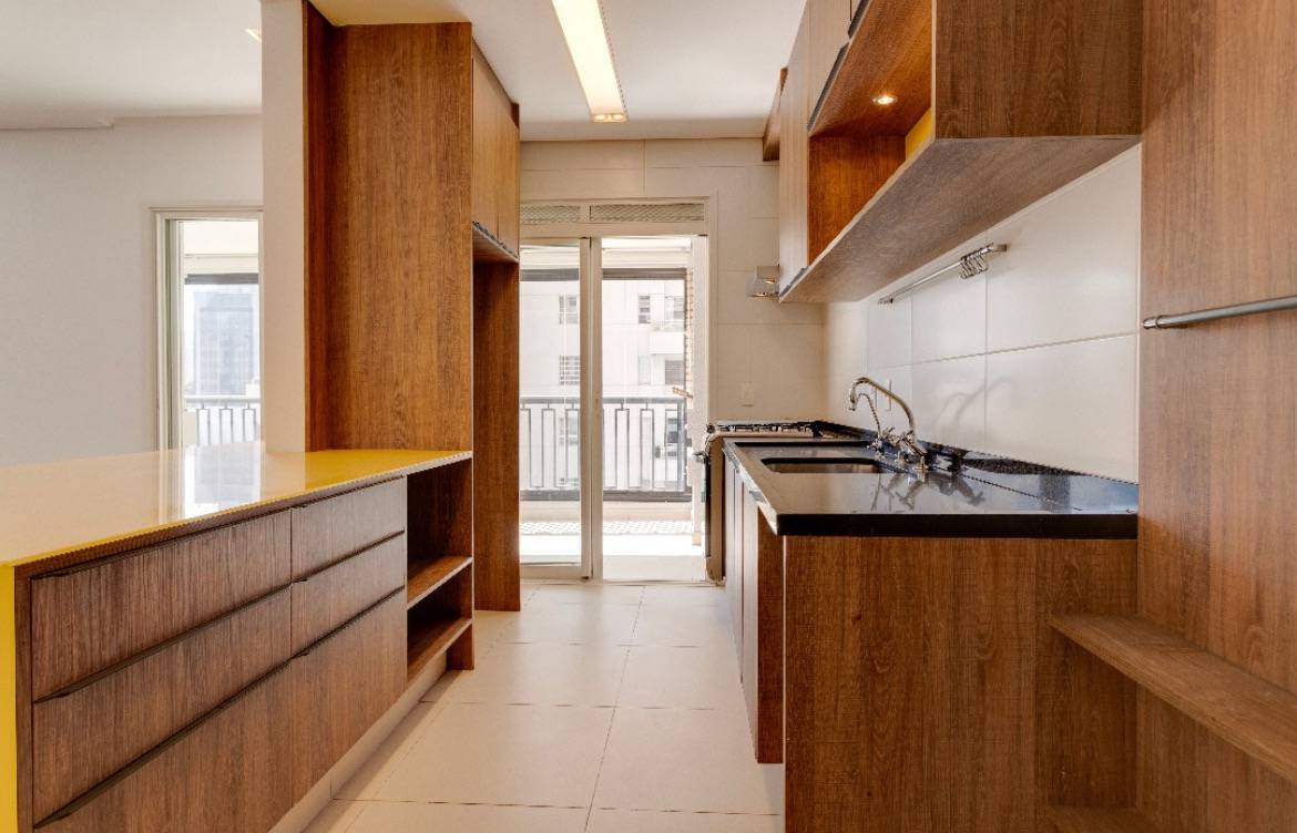 - Apartamento com 158 m², 2 quartos sendo 2 suítes a venda no bairro Itaim Bibi.