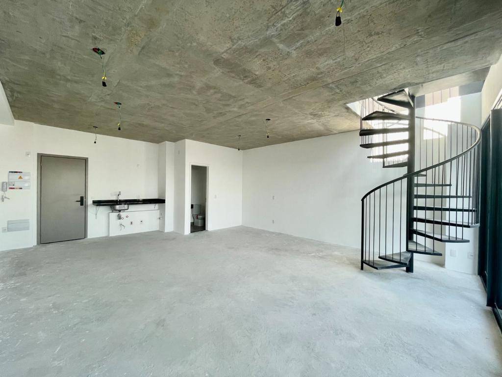 Cobertura à venda com 1 quarto, 76m² - Vila Olímpia,São Paulo